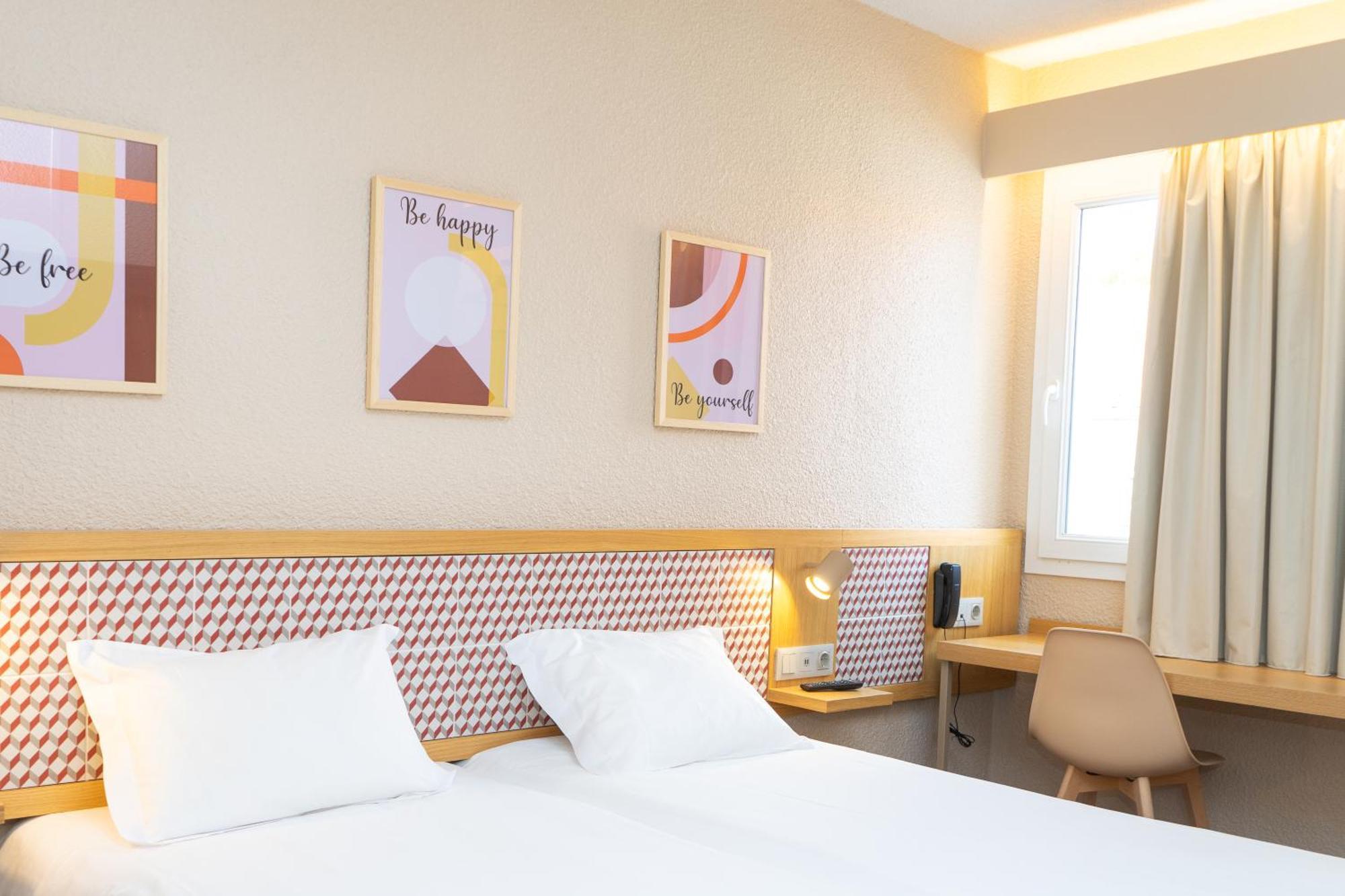 Flag Hotel Lisboa โอเอรัช ภายนอก รูปภาพ